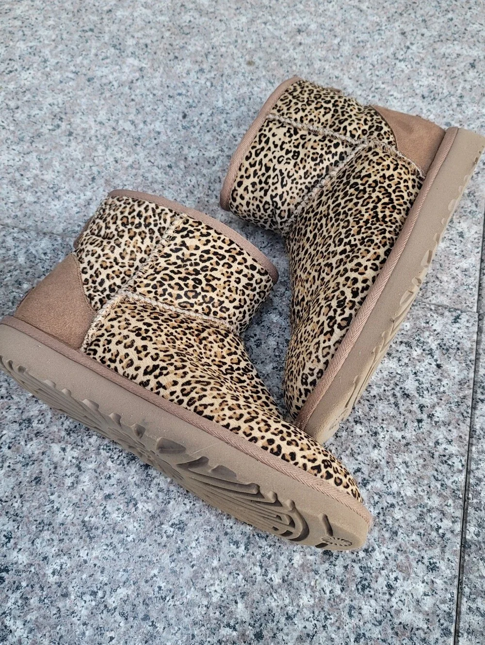UGG classic mini boots